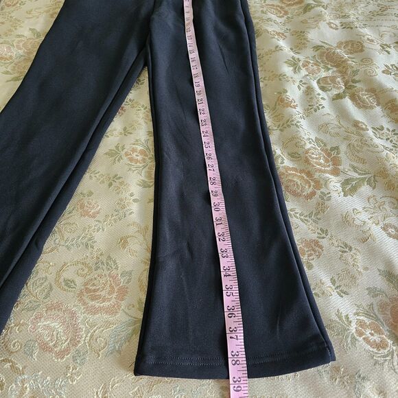 Women's trousers On Chio black, size M. Straight trousers with a gold buckle - Picture 9 of 9